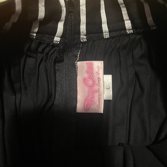 Black and White Striped Skirt - Picture 2 of 4